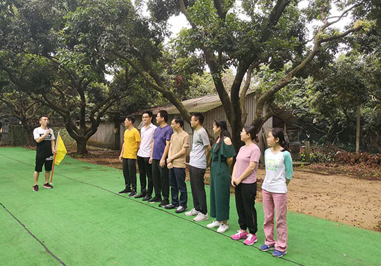 “挑战自我，凝聚实力，熔炼一流团队” 广东尊龙凯时人生就是搏检测户外拓展活动