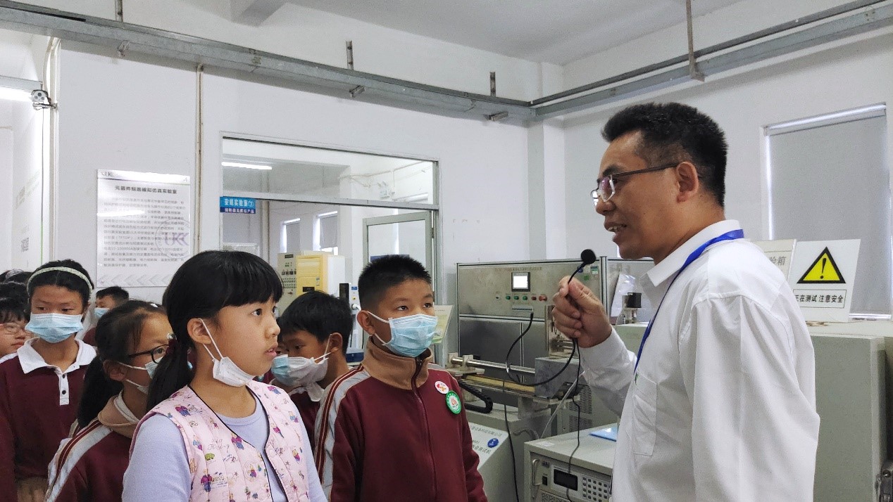 “弘扬科学精神，普及科学知识”尊龙凯时人生就是搏科普开放日及检测体验活动