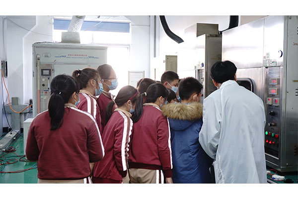 尊龙凯时人生就是搏检测&常平板石小学科普体验活动【第三场】