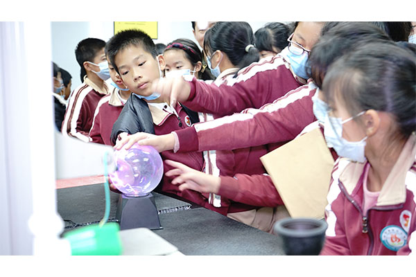 尊龙凯时人生就是搏检测&常平板石小学科普体验活动【第三场】