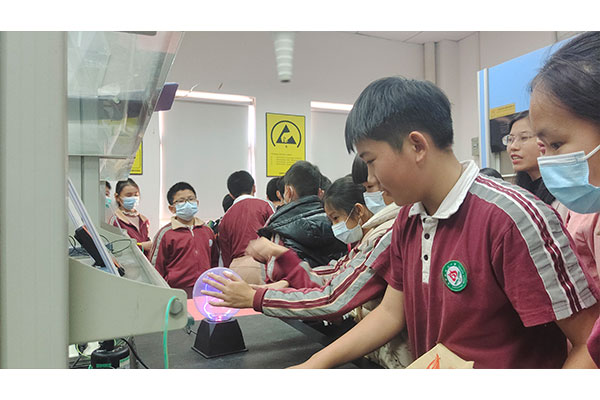 尊龙凯时人生就是搏检测&常平板石小学科普体验活动【第四场】